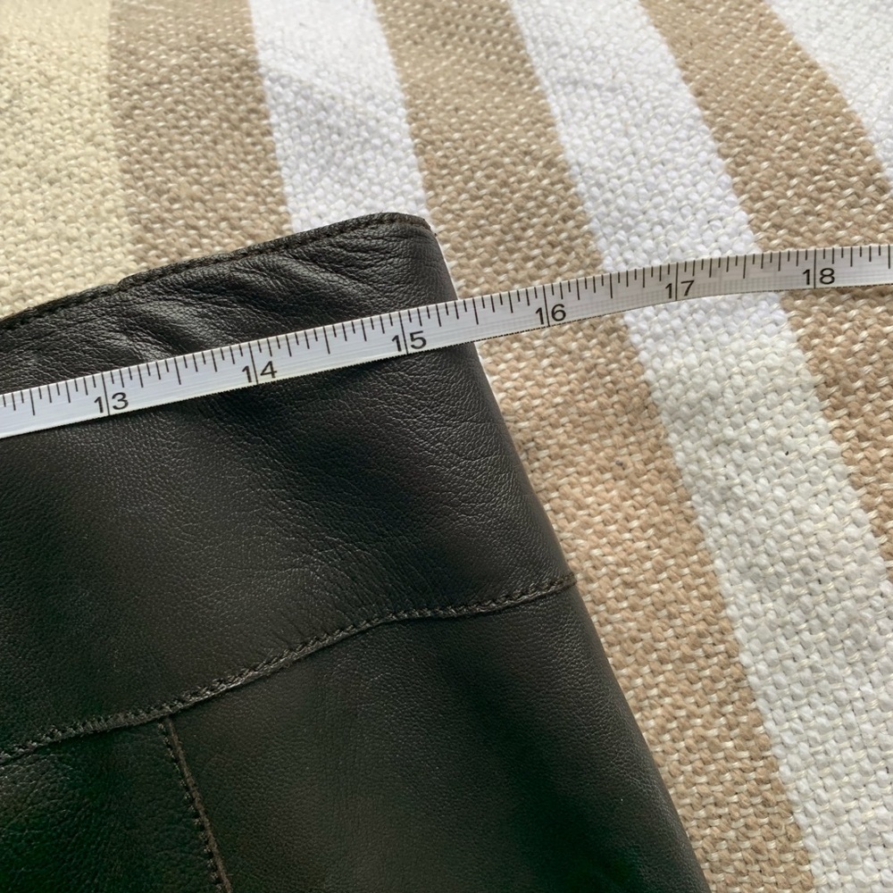 SOLD Akris Punto skirt - Picture 7 of 8